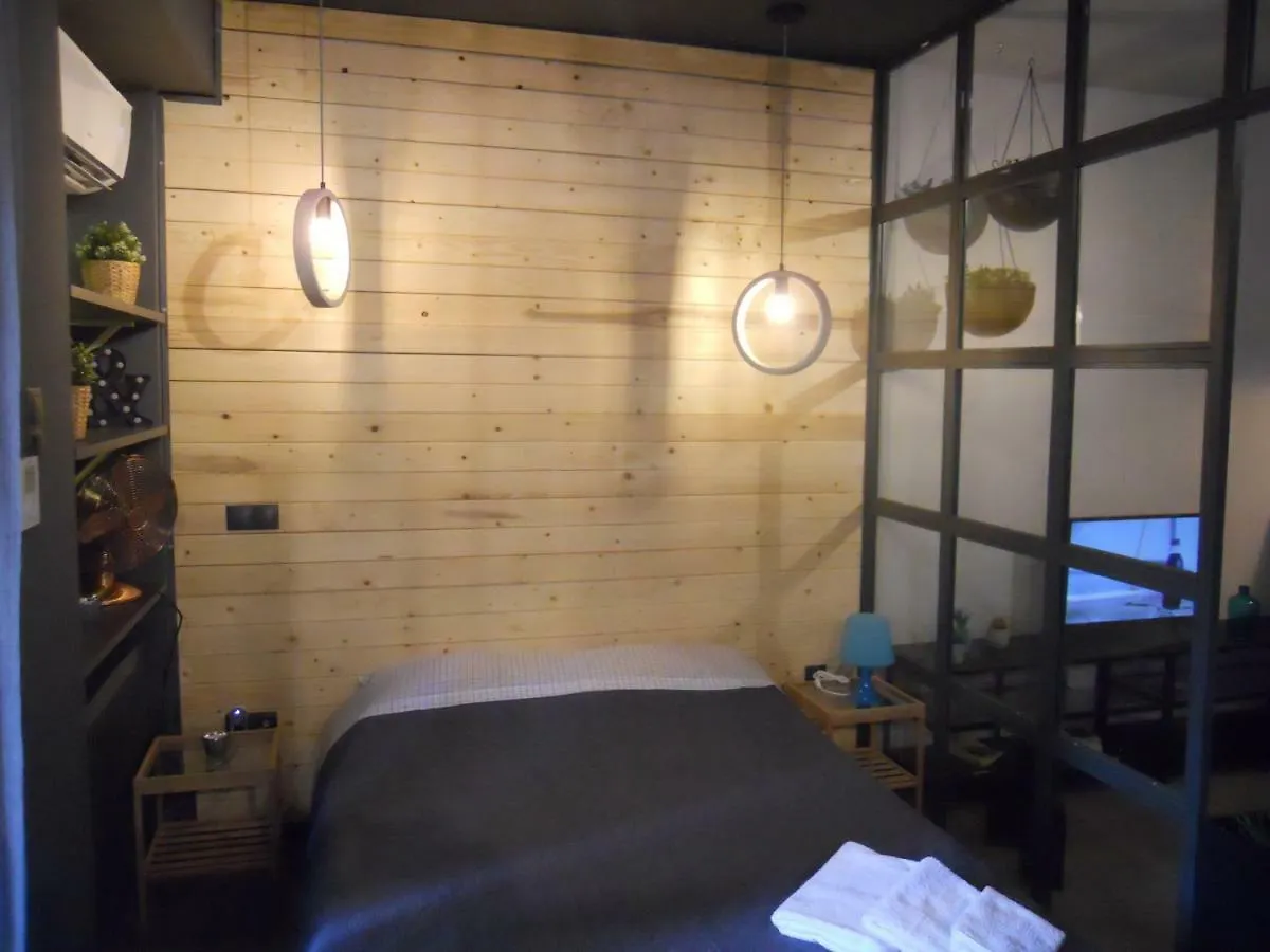 Agias Sofias Suite Thessaloniki Apartment